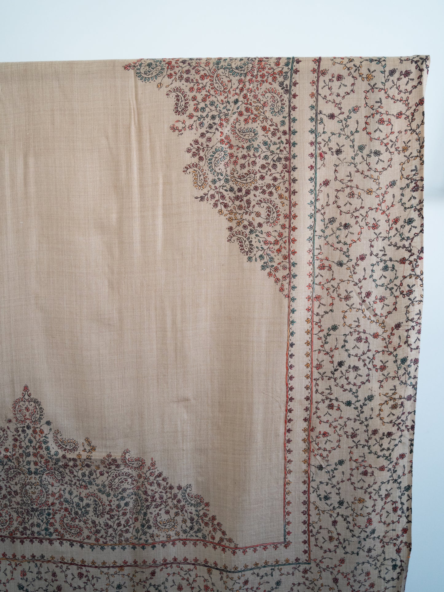 Samah Shawl