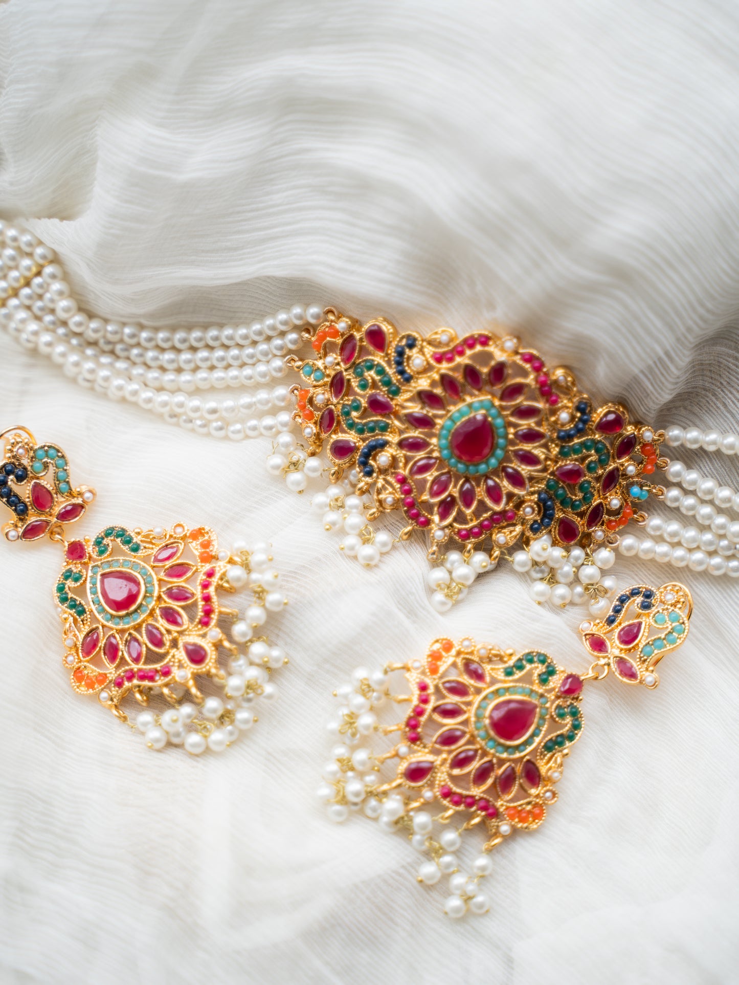 Nafisa Choker and Earrings Set
