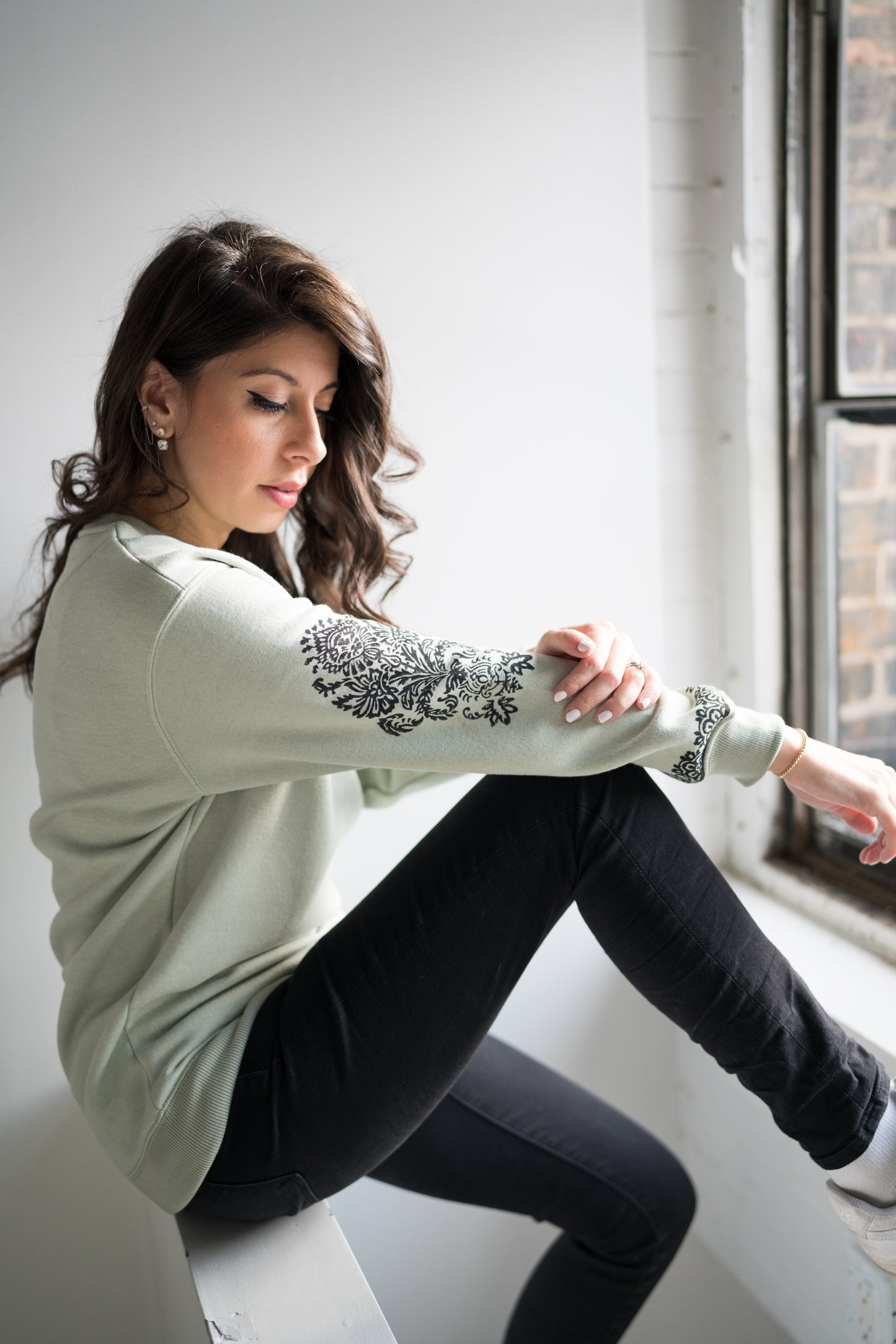 Mothiya - Sweat Shirt