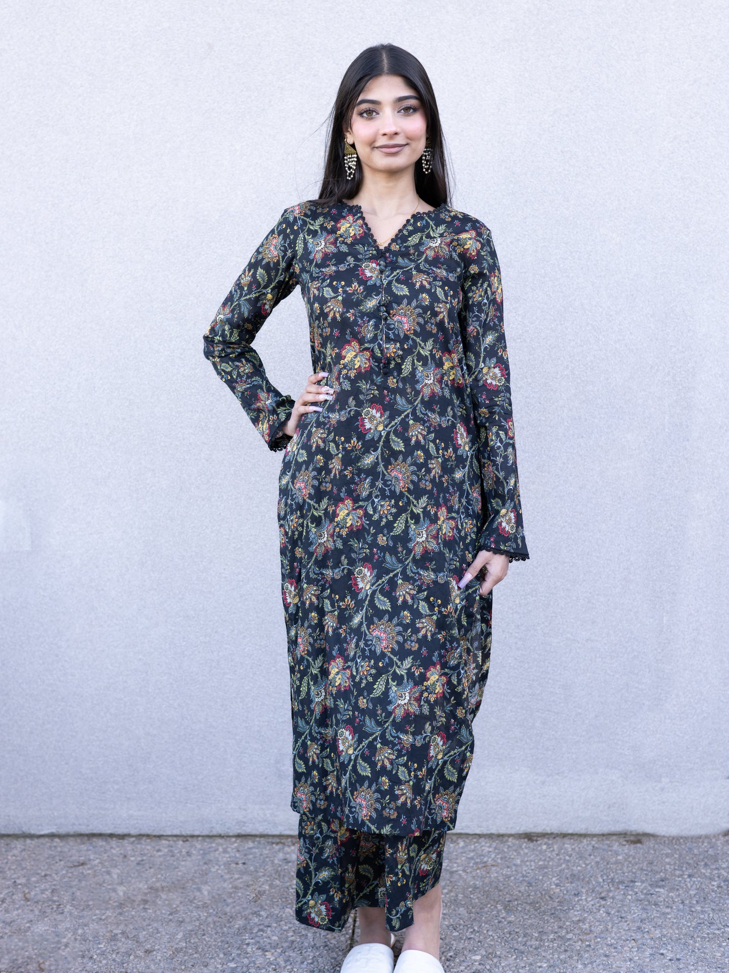 Nisha - 2 Piece Outfit