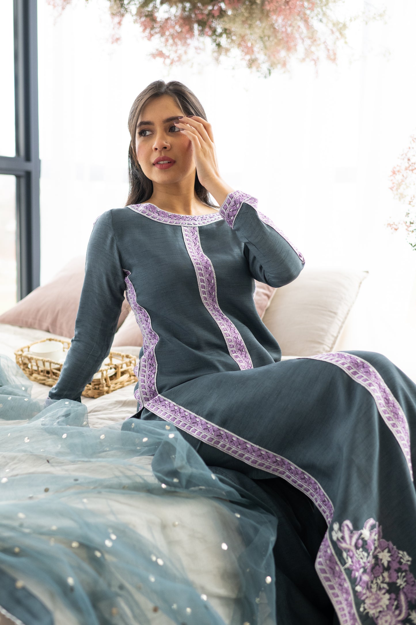 Zaina - 3 Piece Outfit