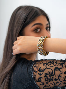 Aziza Kara (Bracelet)