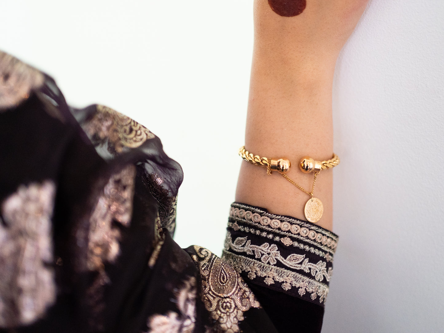 Pashmina Kara (Bracelet)