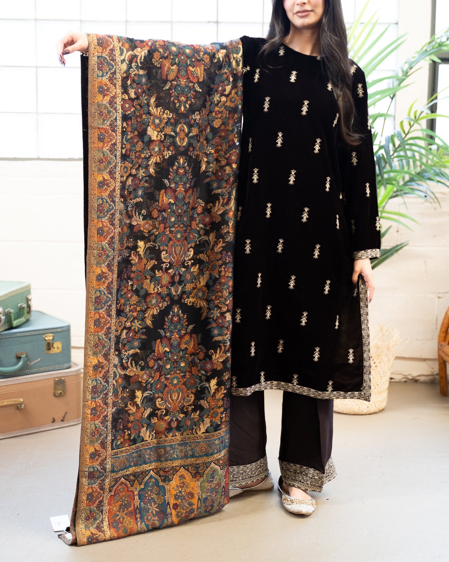 Mehek Kani Silk Shawl