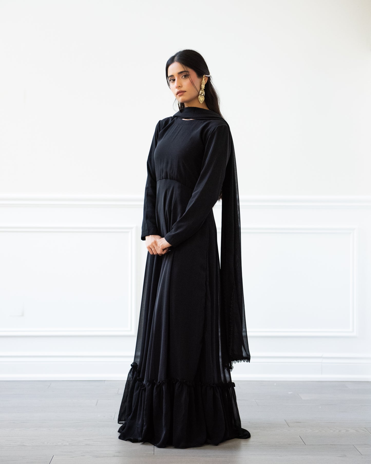 Payal - Maxi Dress + Scarf