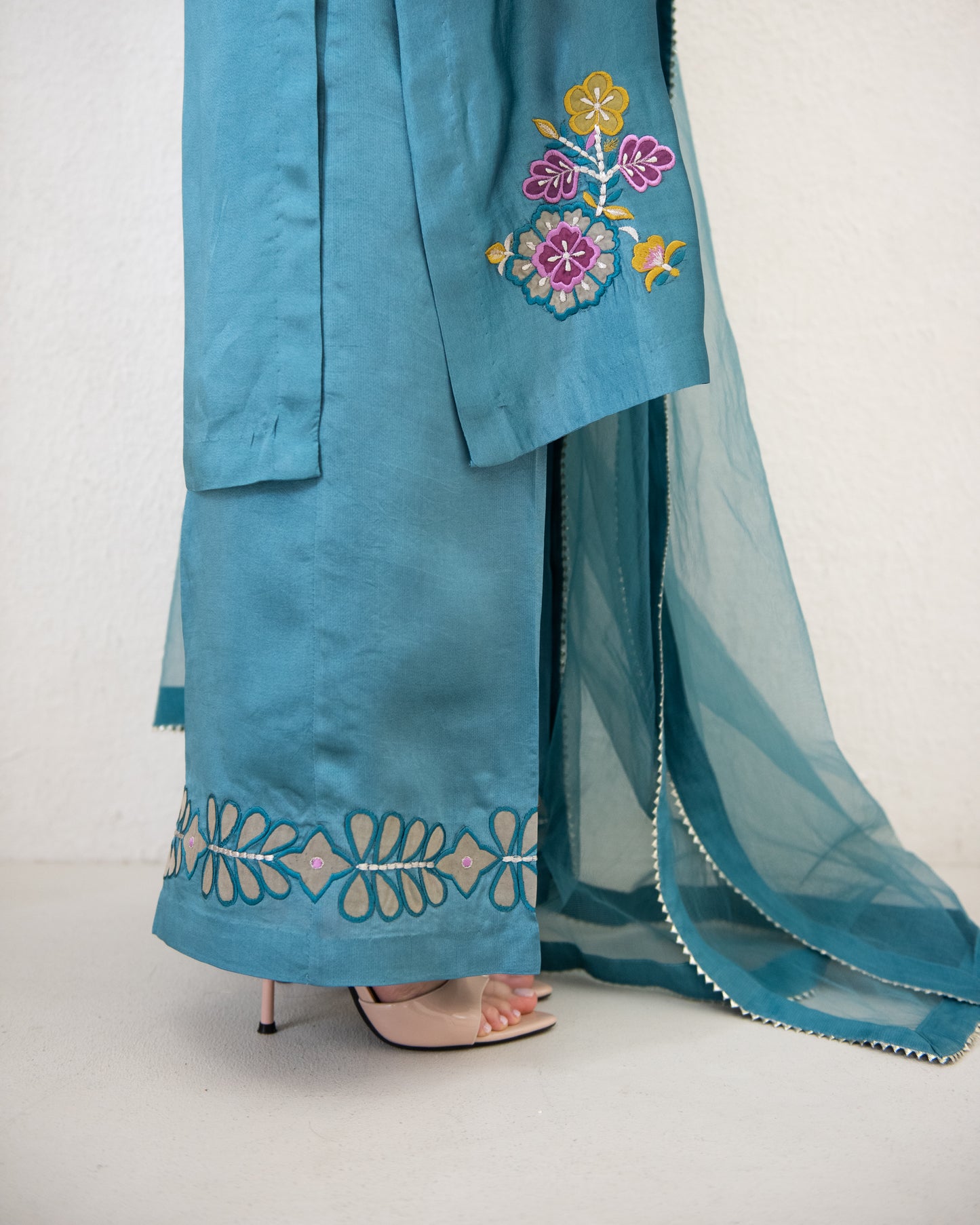 Neelam - 3 Piece Outfit