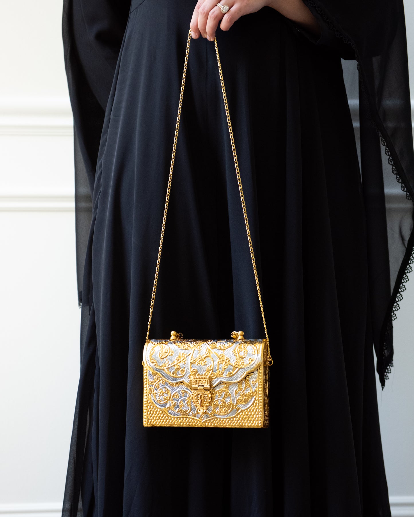 Hoor Clutch