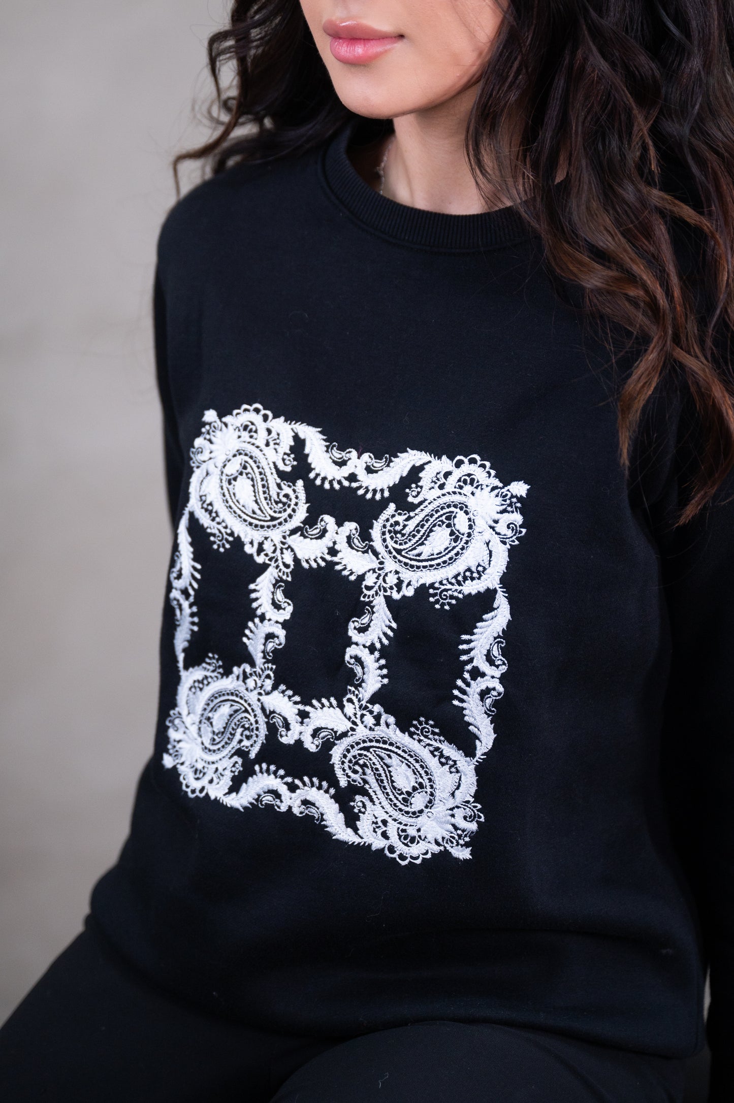 Kajal Sweat Shirt