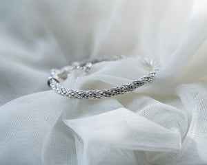 MEENA - PURE SILVER KARA (BRACELET)