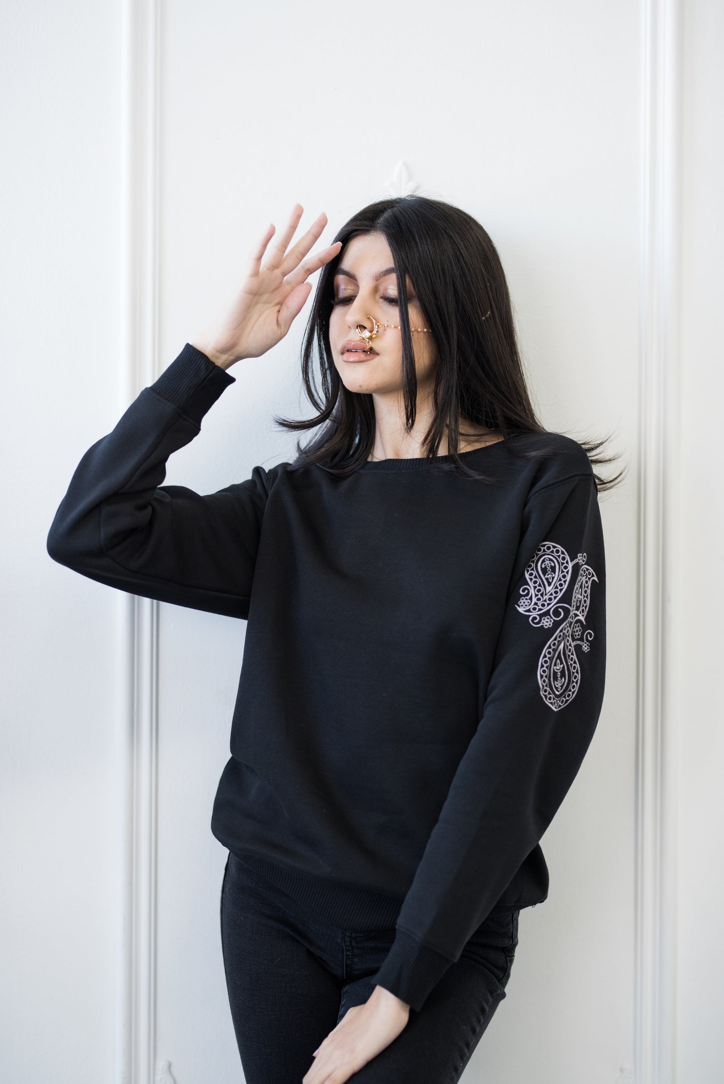 RAAT - Long Sleeved Sweat Shirt
