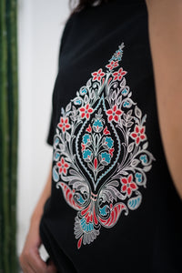 NADIYA - Black Short Sleeved T-Shirt